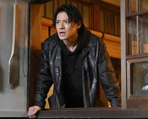 <クロサギ第1話>黒崎(平野紫耀)、詐欺師への復讐を決意し動き出す