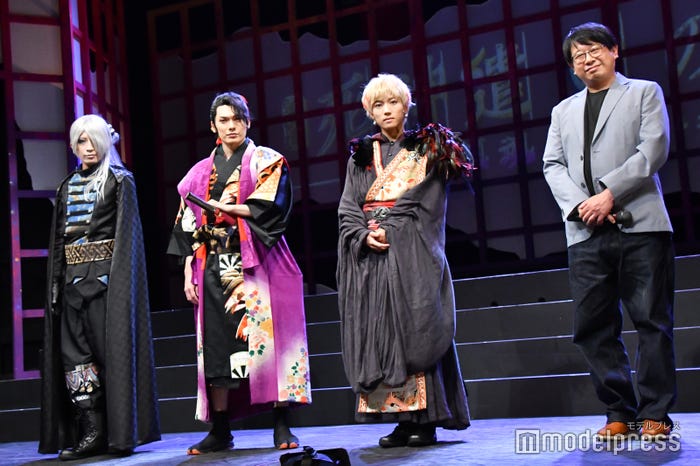 陳内将、崎山つばさ、安井謙太郎、毛利亘宏氏(C)モデルプレス