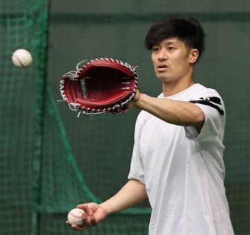 侍J選出の阪神・坂本は「使ってもらわんと味が出ない」 履正社時代の恩師・東洋大姫路の岡田監督が祝福 「人間が違うんです」