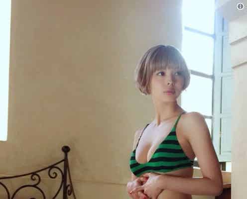 最上もが、もっちりバストあらわな水着姿 撮影裏話明かす