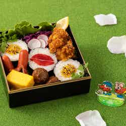 たかひろ幼少期、「僕も行く!」遠足弁当 1,790円(税込)(C)2026 WIN