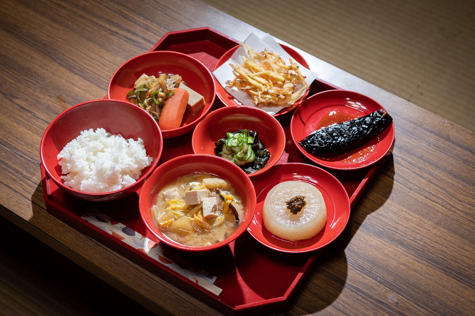 精進料理 （C）MBS