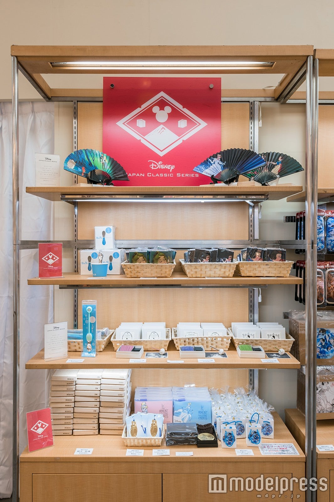 POWER OF PRINCESS「ディズニープリンセスとアナと雪の女王展」より（C）Disney