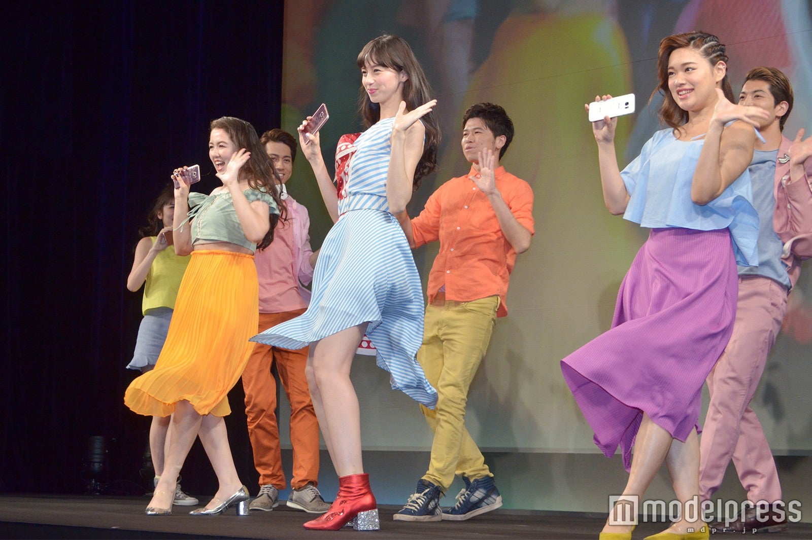 （中央）中条あやみ（C）モデルプレス