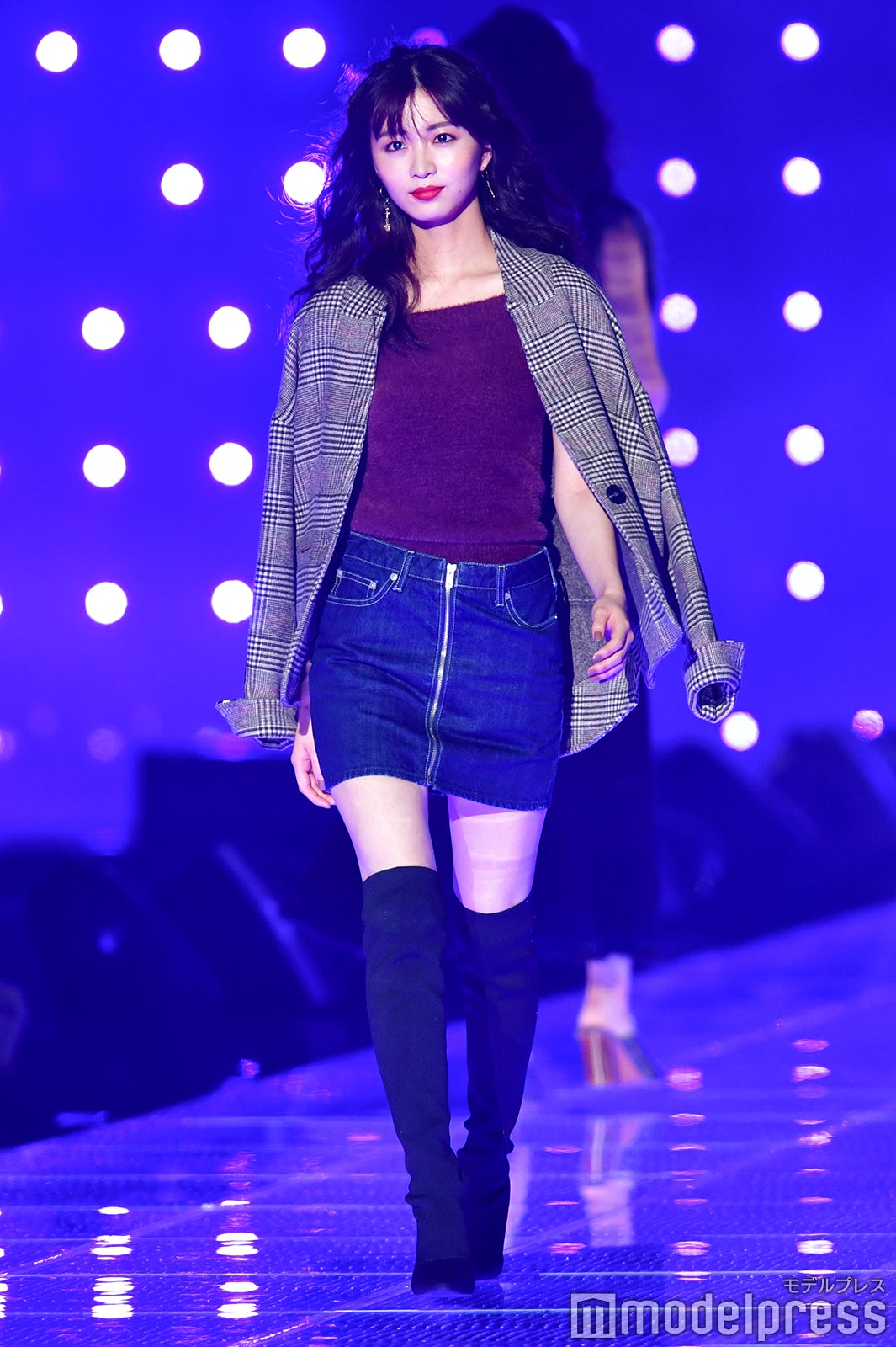 岡崎紗絵（C）モデルプレス
