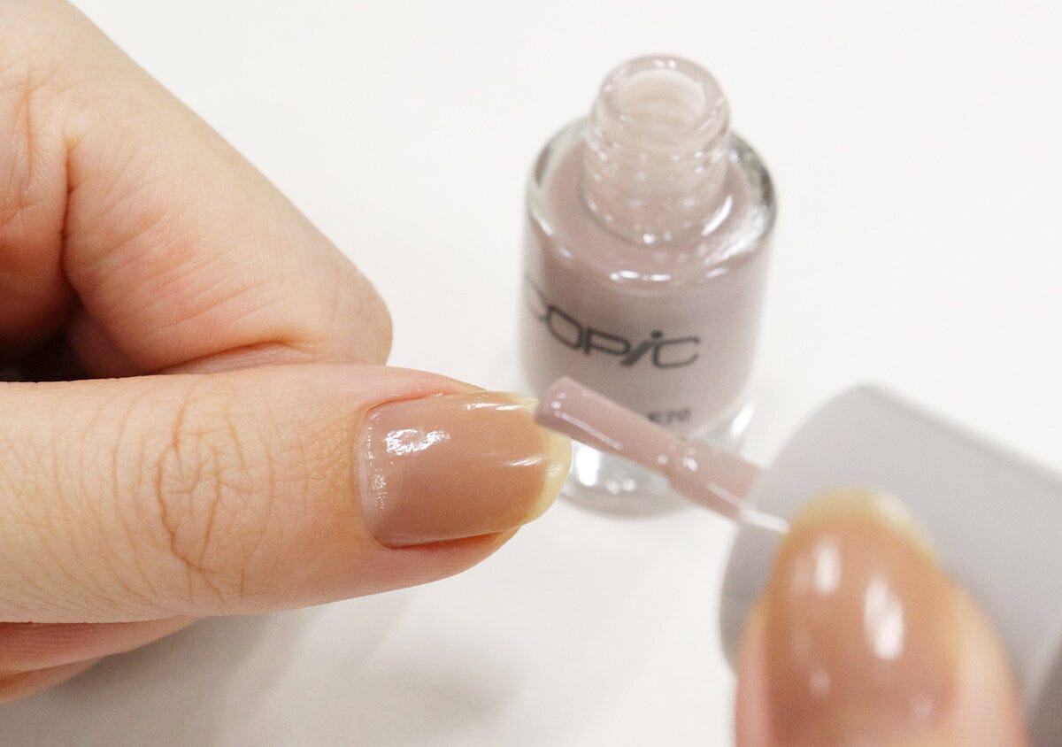 宝島社ムック付録のCOPIC（コピック）ネイルカラー6本セット4