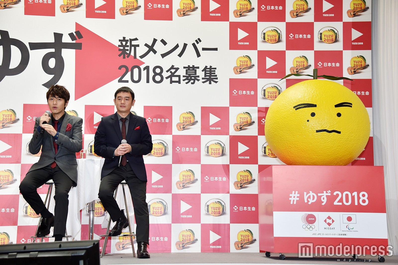 CMにも登場するゆずのキャラクターは北川悠仁が描いたもの。岩沢厚治verは「眉毛に命をかけた」と北川。描くのにかかった時間は「正味2分」と岩沢談 （C）モデルプレス