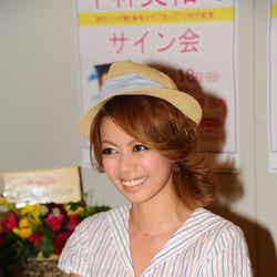 レシピ本「美和ママごはん■(=ハート)」の発売記念イベントを行った中林美和