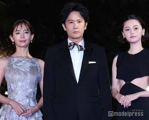 稲垣吾郎、報道陣への気遣い見せる 玉城ティナは大胆スリット×腰見せSEXYドレスで登場