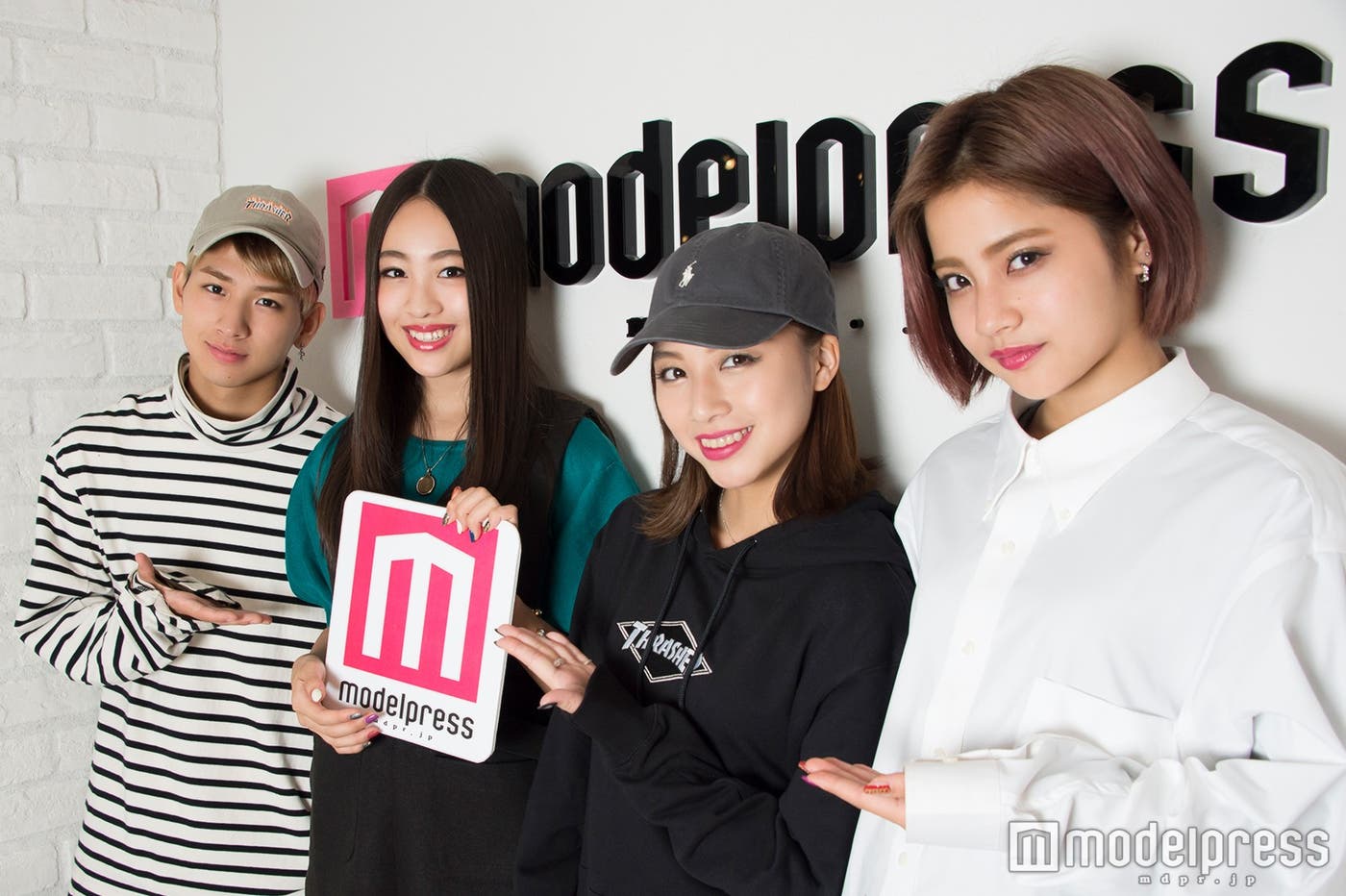 lol(C)モデルプレス