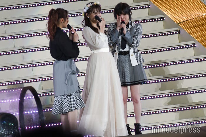 西野未姫、小嶋真子、岡田奈々(C)モデルプレス