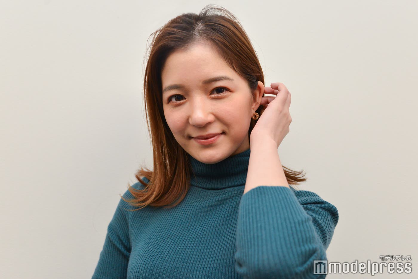 (C)モデルプレス