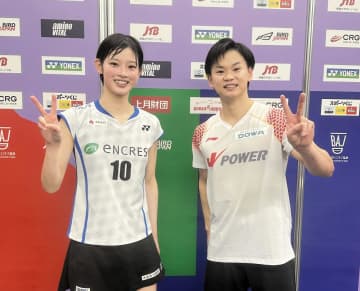 バドミントン 渡辺、田口組が初V王手 結成わずか1年3カ月 渡辺「しぶとくラリーができたことが勝因」