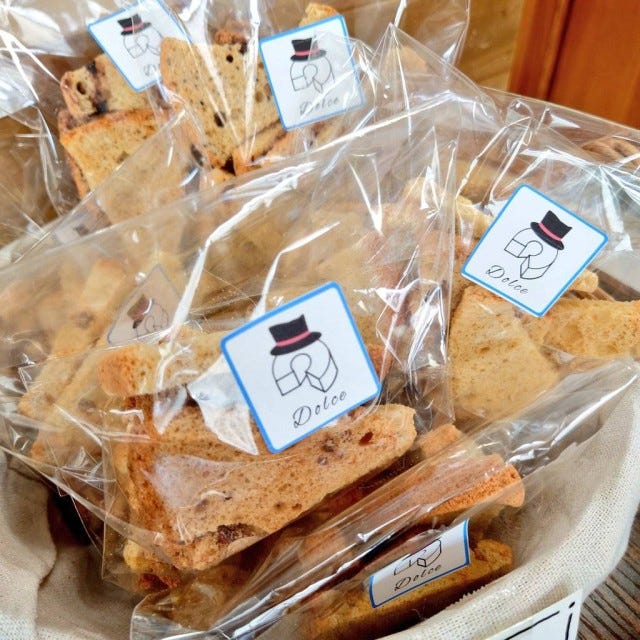 毎日違う品揃え！種類いっぱい！ふわふわシフォンケーキのお店【大阪府豊中市】