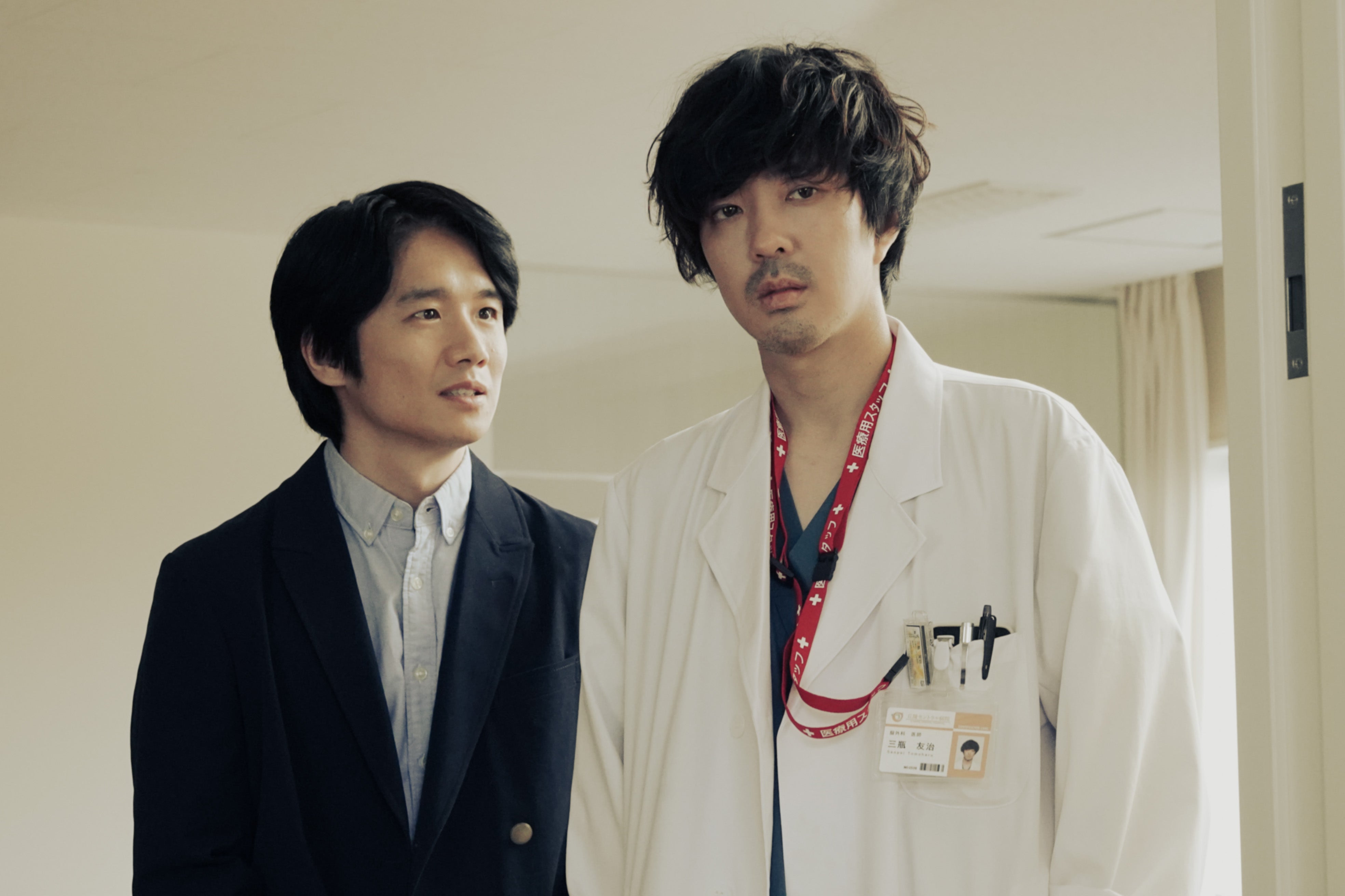 風間俊介、若葉竜也「アンメット ある脳外科医の日記」より（C）カンテレ