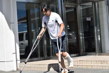 広島ドラ1・平川「早くても2ヶ月半」全治に言及 リハビリ開始 8月30日の2軍戦アップ中に左足首骨折「今後の野球人生につなげたい」