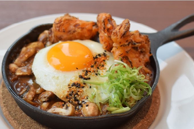 ハワイで行列のできる「ココヘッドカフェ」大阪初進出　人気メニュー提供＆夜はステーキハウスに