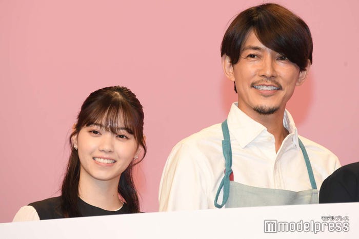 西野七瀬、藤木直人 (C)モデルプレス