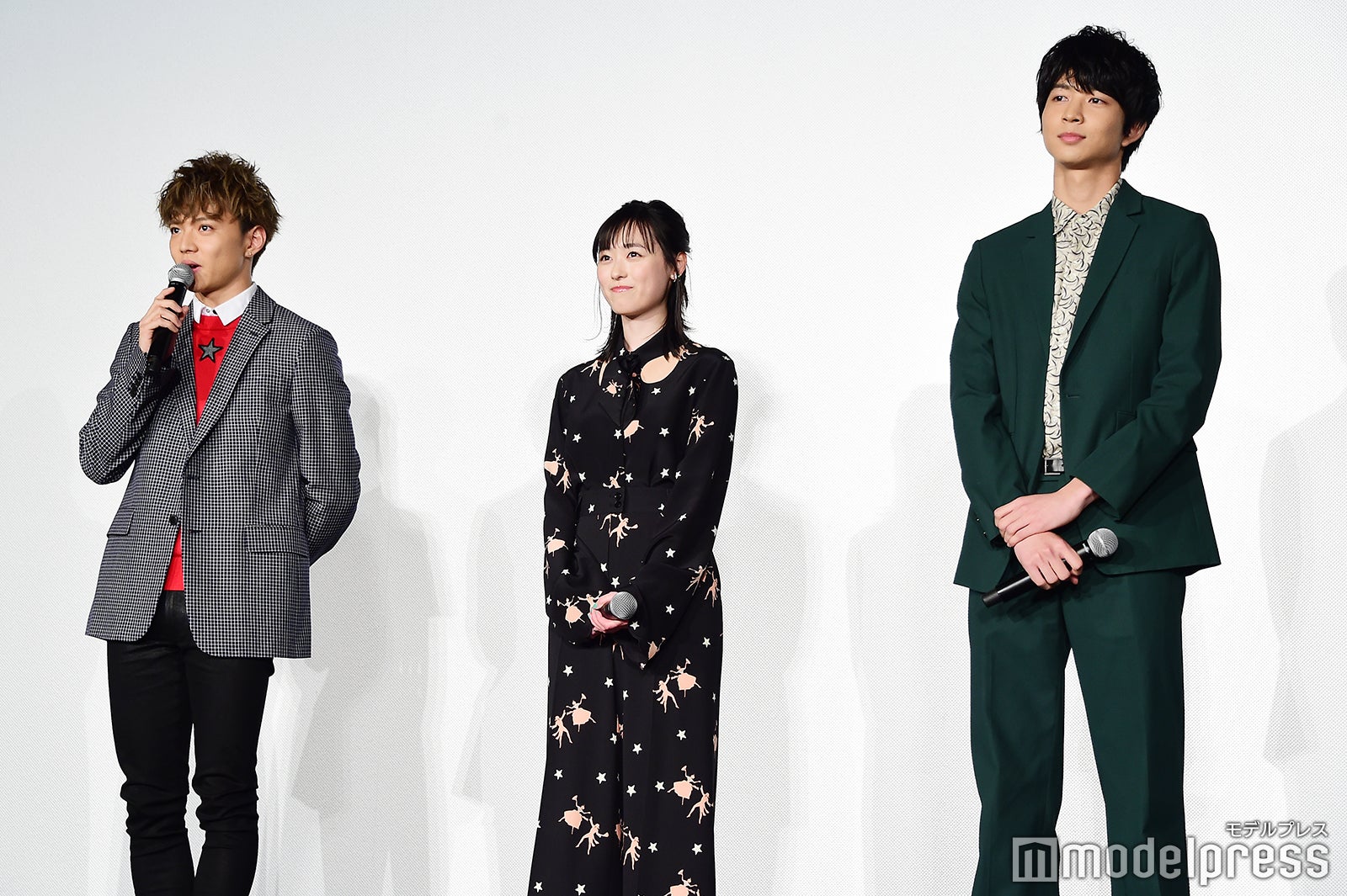 佐藤大樹、福原遥、鈴木仁 （C）モデルプレス
