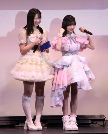 ラフ×ラフ主催の3度目大喜利大会開催 筋肉芸人とステージで本格ポーズにも大歓声