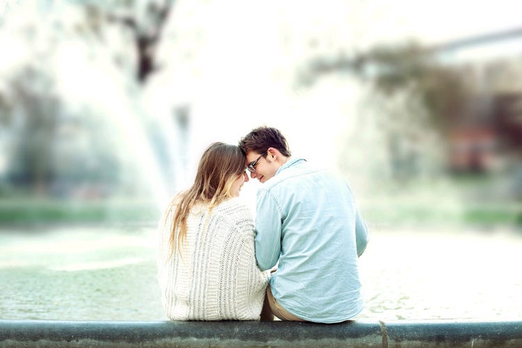 なかなか会えない片思い中の男性に振り向いてもらう4つの方法 モデルプレス なかなか会えない片思い中の男性に振り向いてもらう4つの方法 モデルプレス