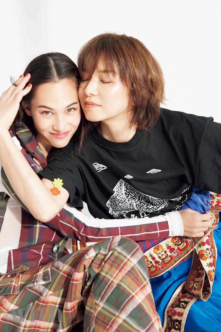 水原希子 思いっきり恋愛していた私は それを冷たい目で見られたことに傷ついていた 山口智子との出会いが変えたものとは モデルプレス 水原希子 思いっきり恋愛していた私は それを冷たい目で見られたことに傷ついていた 山口智子との出会いが変えたものとは モデルプレス