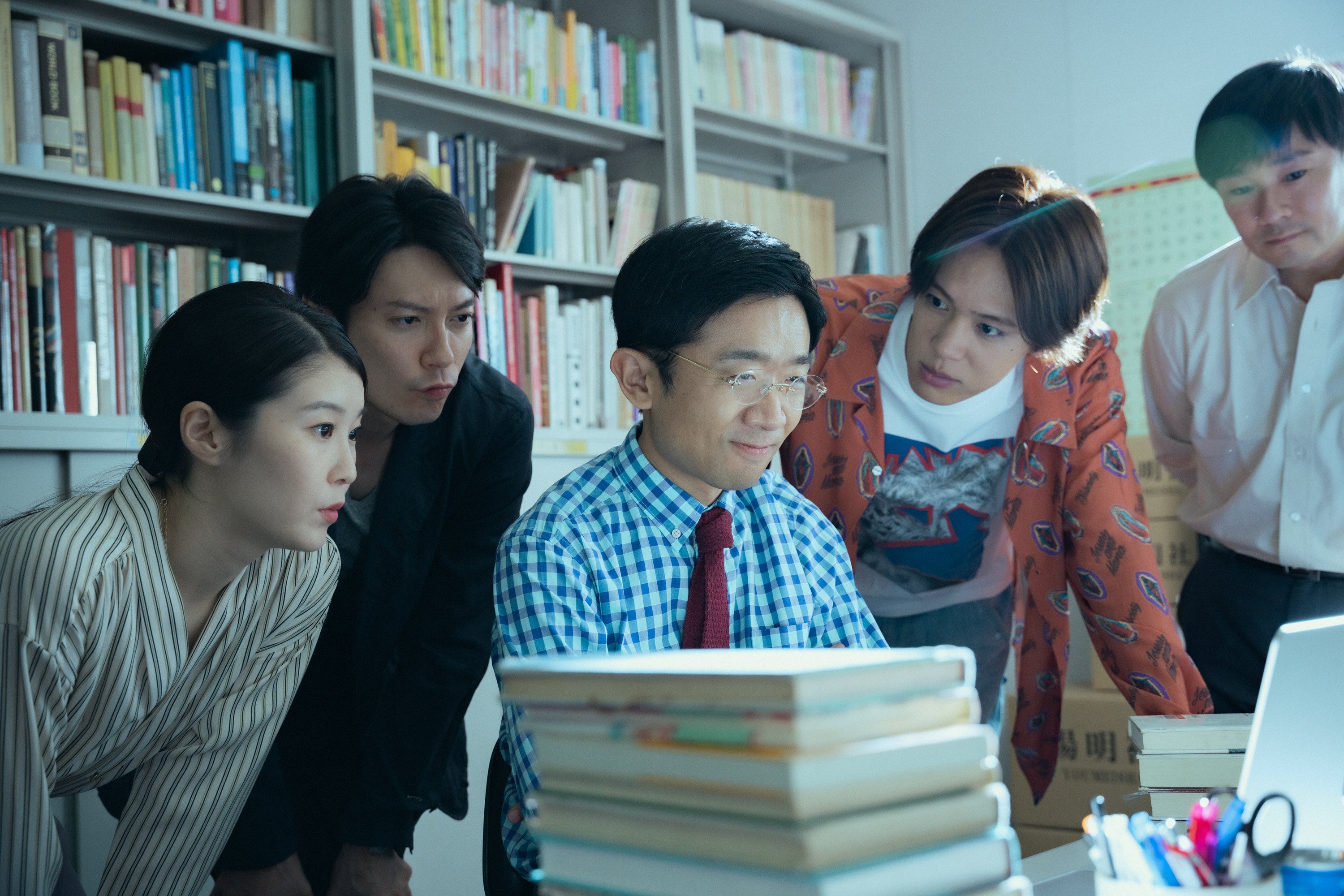 えなりかずきら「Qrosの女」第1話（C）「Qrosの女」製作委員会