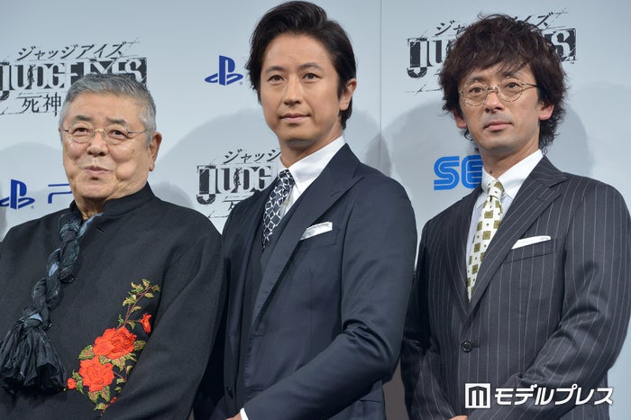 (左から)中尾彬、、(C)モデルプレス