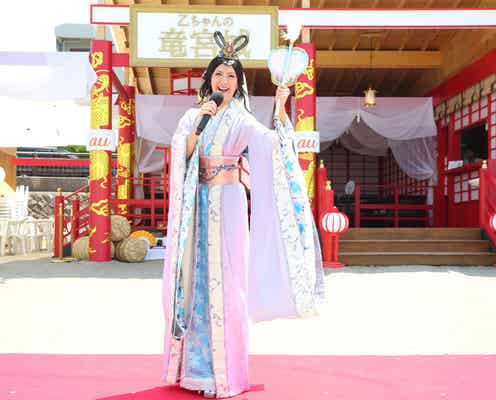 “乙ちゃん”菜々緒、ビーチ降臨でドS炸裂「キャッキャしたい」