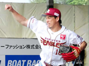 楽天 マエケンが148キロ！ 三木谷オーナーの前でブルペン31球 声をあげながらの全力投球