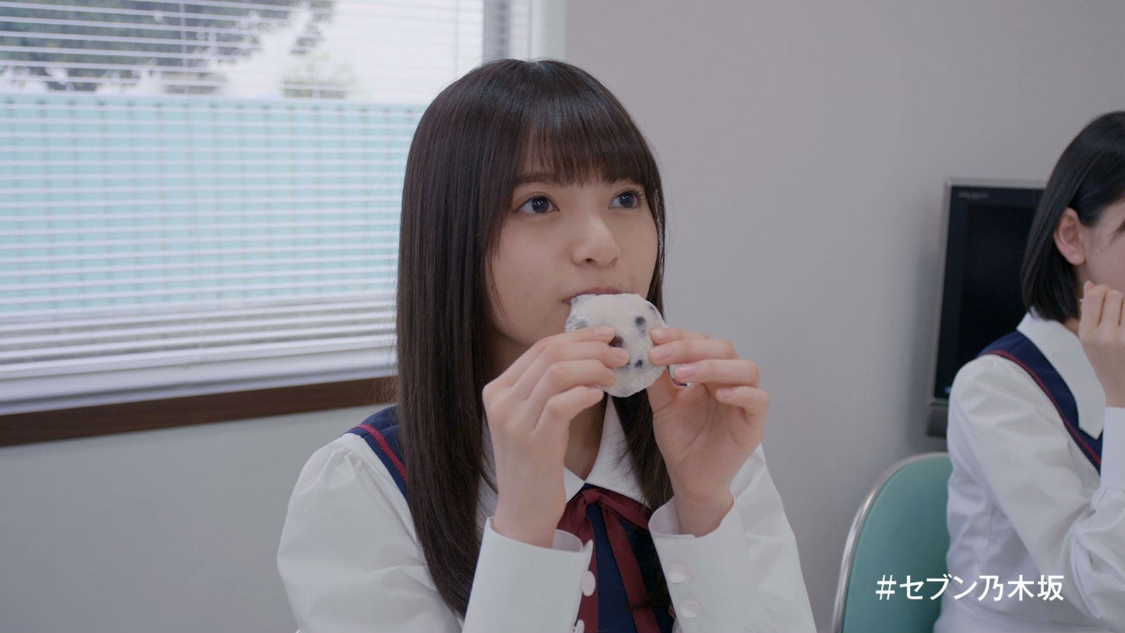 齋藤飛鳥／マネキンチャレンジ動画より（提供写真）