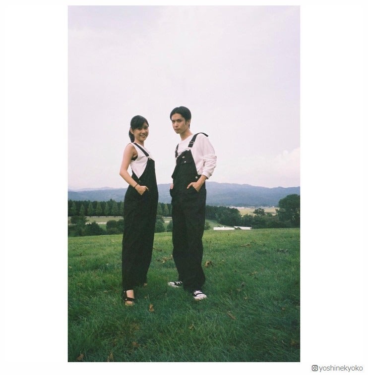 芳根京子、千葉雄大とおそろコーデ「高嶺の花」オフショット公開にファン歓喜