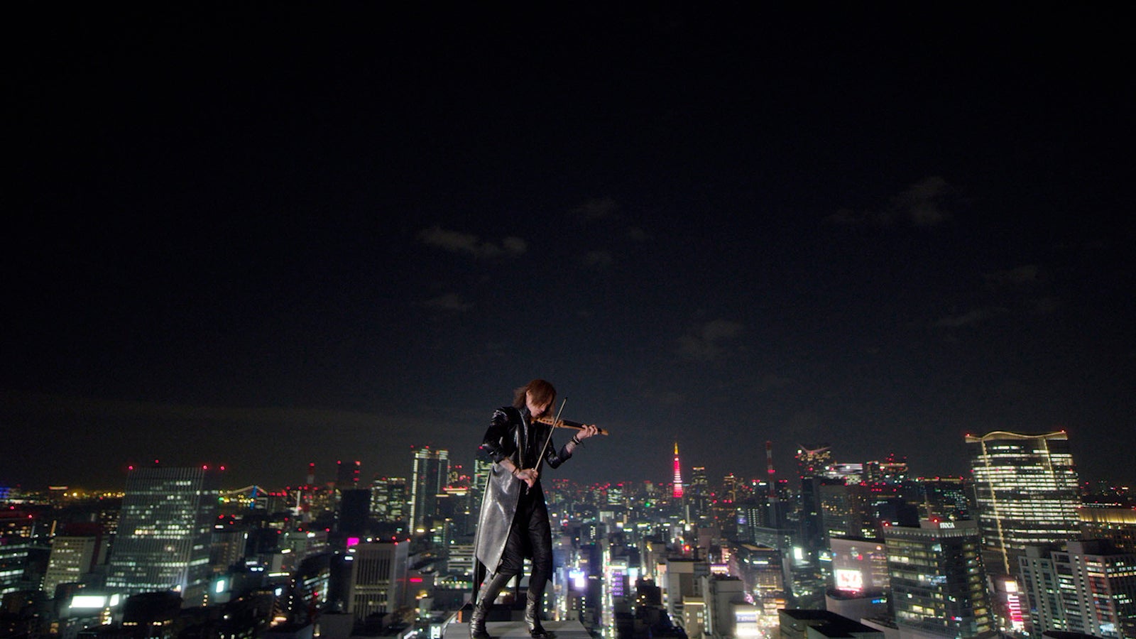 SUGIZO（C）2023 A LIST MEDIA ENTERTAINMENT, INC.