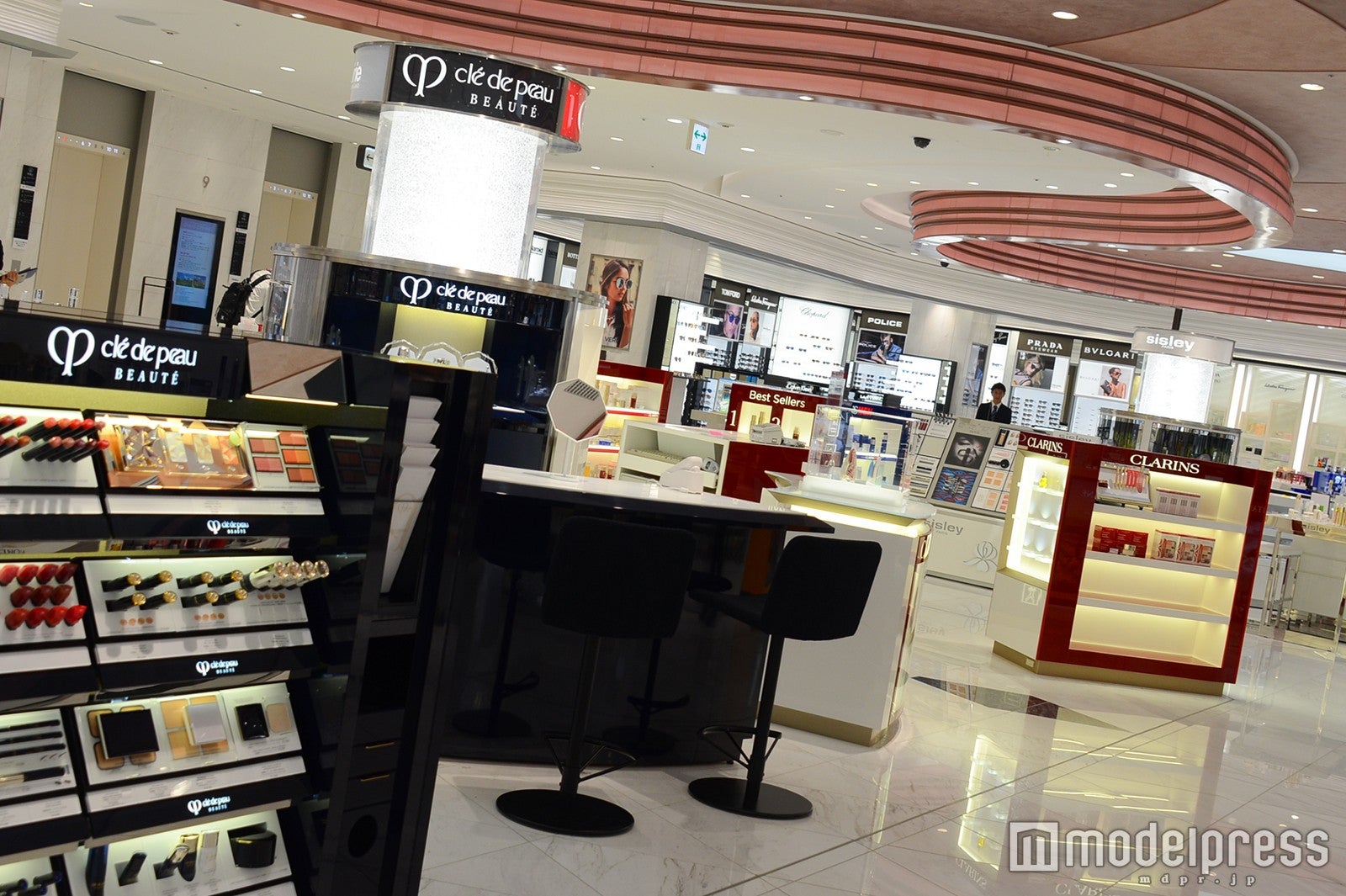 ロッテ免税店（C）モデルプレス