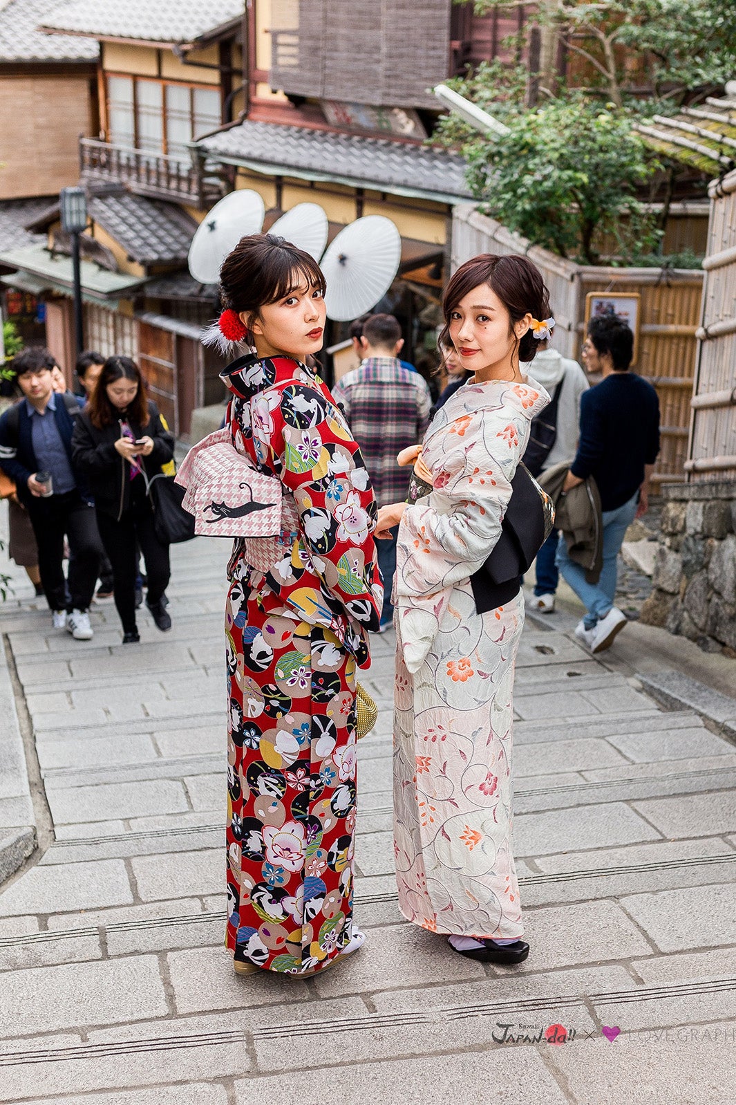 （左から）内山愛、前田希美 （写真提供：MBS）