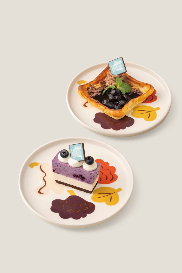 【ゴディバ×マリメッコ】甘酸っぱいブルーベリーが主役 チーズケーキ、クレープなど“北欧の森”イメージの限定コラボスイーツ登場