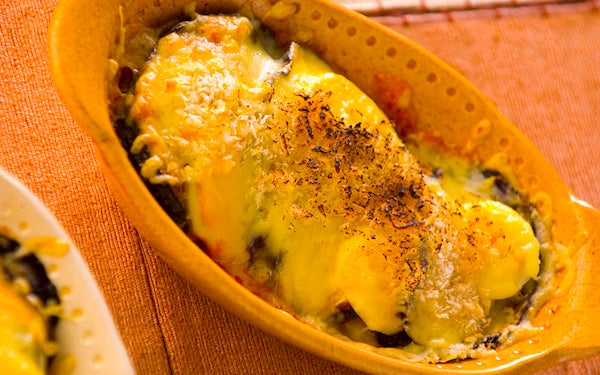 家庭の定番料理に加えたくなる！　ナスのミートグラタン