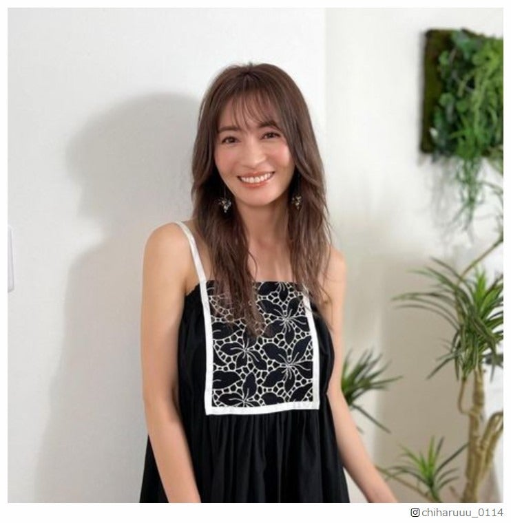 新山千春、娘の本音に涙 “14歳年下の恋人”との交際を語る