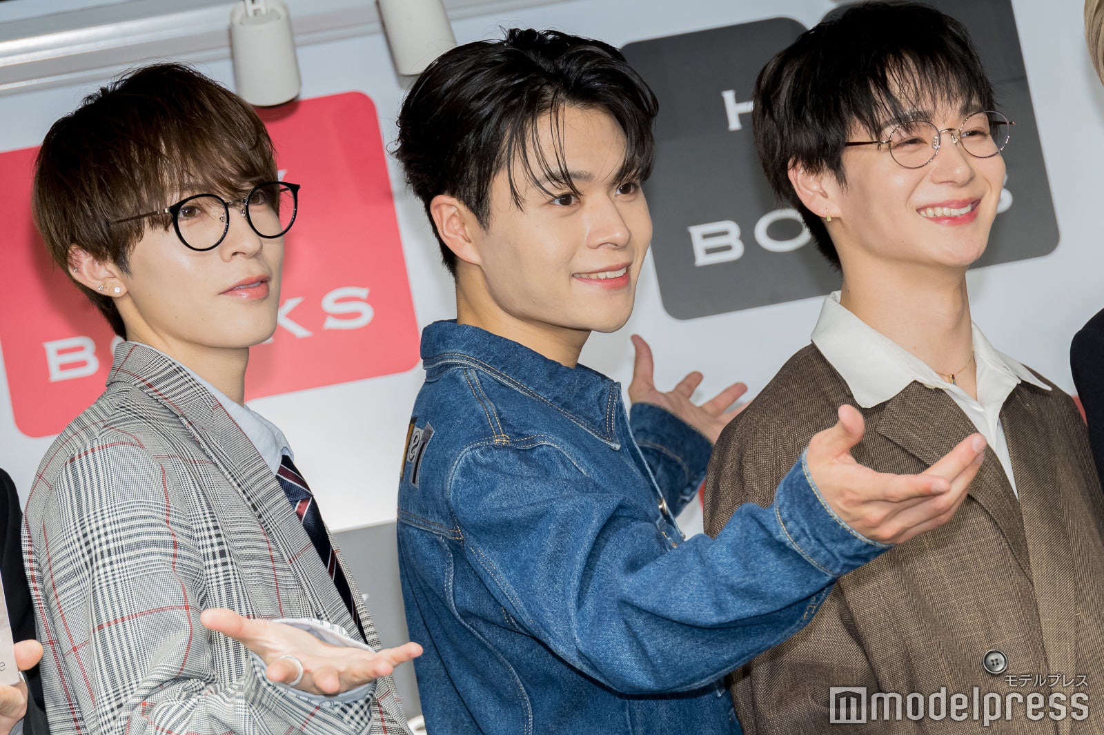 （左から）高橋わたる、海帆、太田駿静（C）モデルプレス