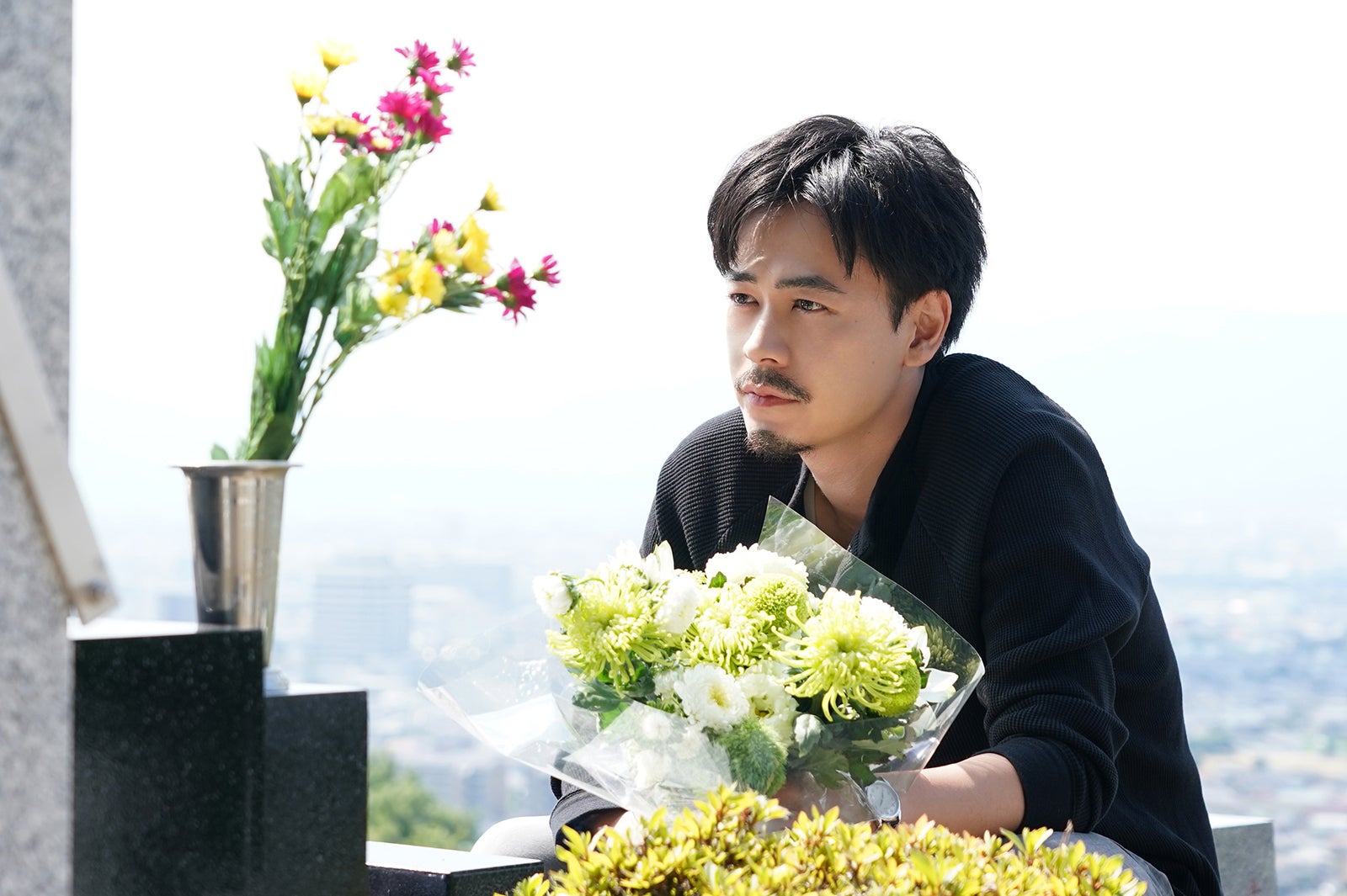 成田凌「降り積もれ孤独な死よ」第7話より（C）井龍一・伊藤翔太／講談社（C）ytv