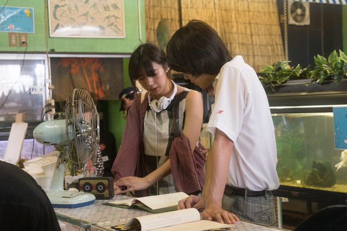 池田エライザ、倉悠貴(C)2020「夏、至るころ」製作委員会