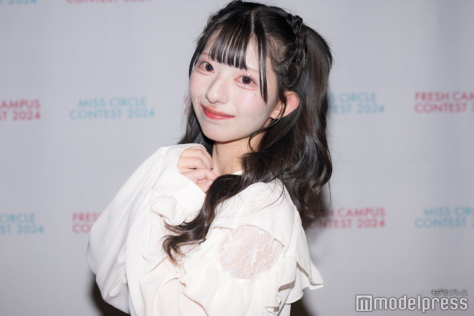 鈴木蘭さん（C）モデルプレス