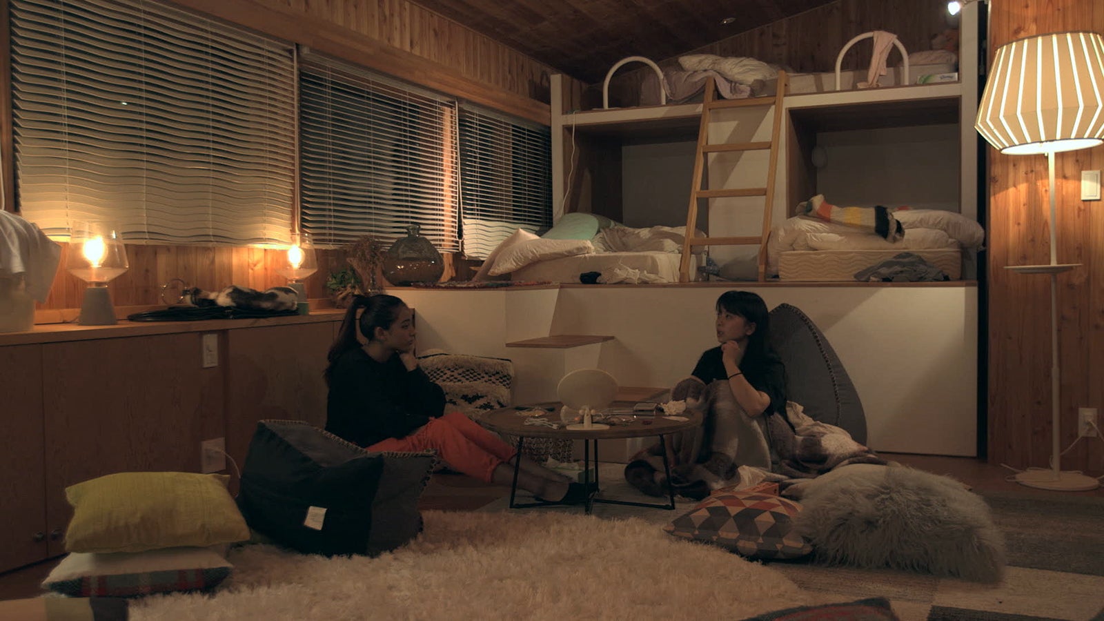 まや、優衣「TERRACE HOUSE OPENING NEW DOORS」40th WEEK（C）フジテレビ／イースト・エンタテインメント