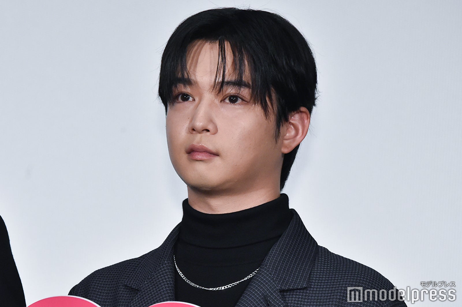 画像18/20) Sexy Zone菊池風磨、黒髪で登場「全てをさらけ出し