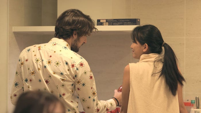 ジュゼッペ、春花「TERRACE HOUSE TOKYO 2019-2020」22nd WEEK(C)フジテレビ/イースト・エンタテインメント