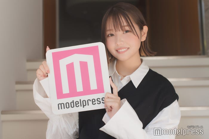 モデルプレスのインタビューに応じた森元流那(るな)/(C)モデルプレス