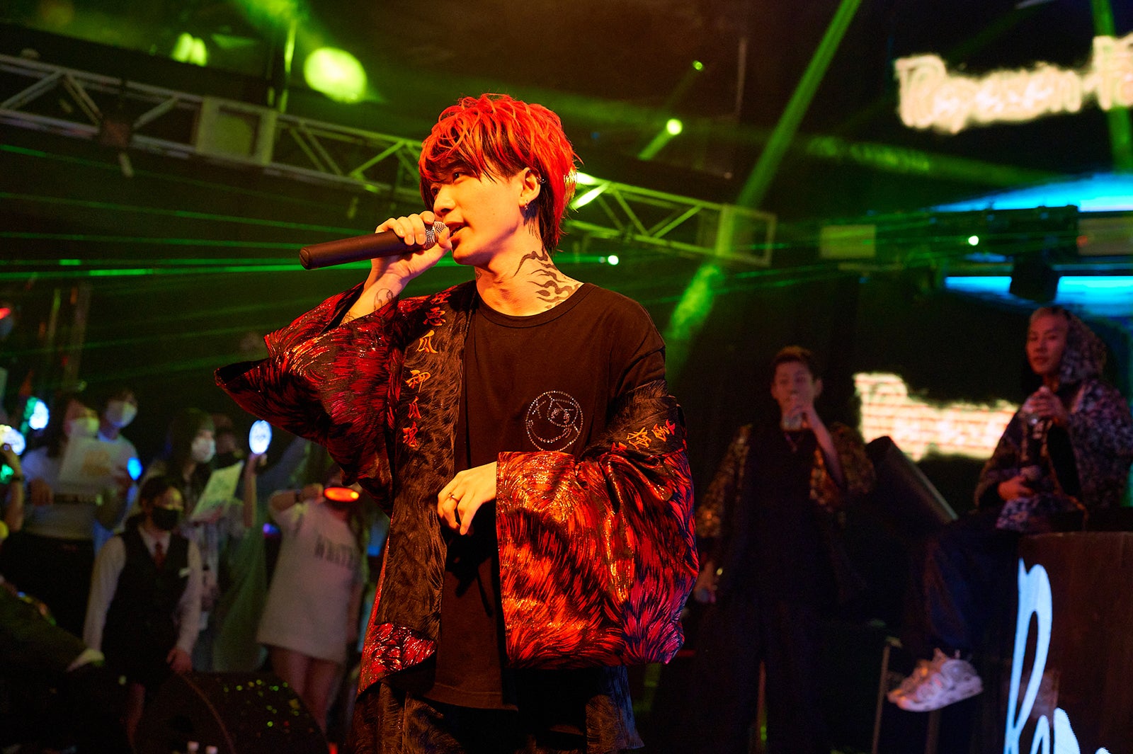 DJまる「レペゼン恐怖のカウントダウンライブ ～ガチで生配信～」（提供写真）