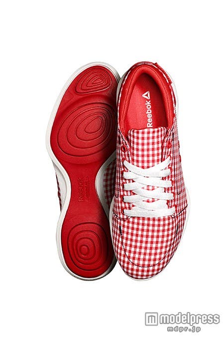 ギンガムチェックがキュートなトーニングシューズ