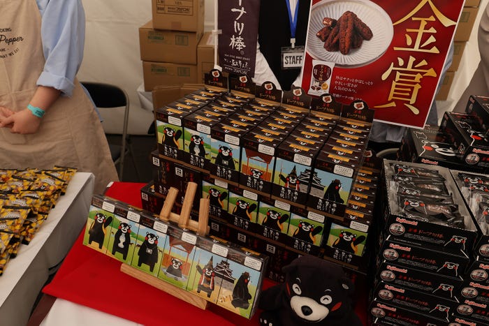 「麻生専門学校グループ presents TGC KUMAMOTO 2025 by TOKYO GIRLS COLLECTION」ケータリングの様子(C)麻生専門学校グループ presents TGC KUMAMOTO 2025 by TOKYO GIRLS COLLECTION