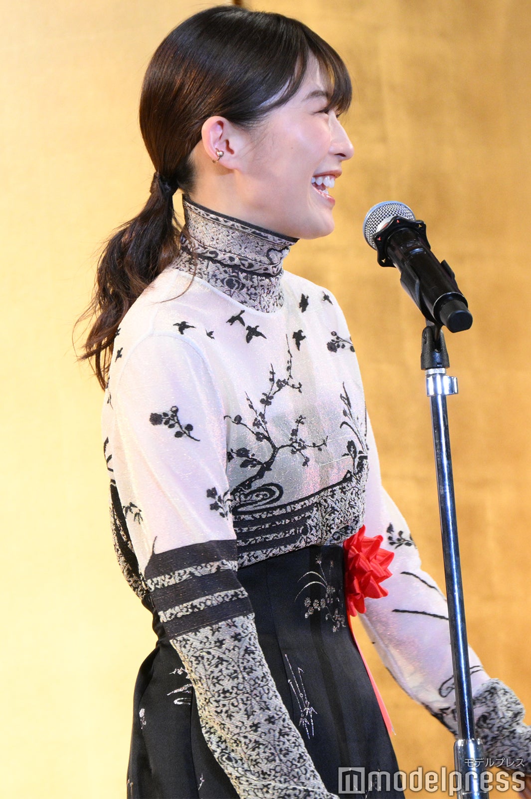 お祝いに駆けつけた伊藤沙莉（C）モデルプレス